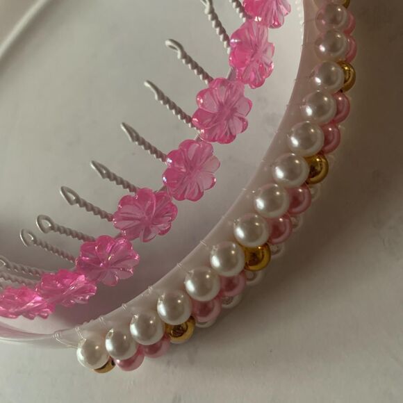 Vintage pearl and pink flower headbands - Picture 4 of 4